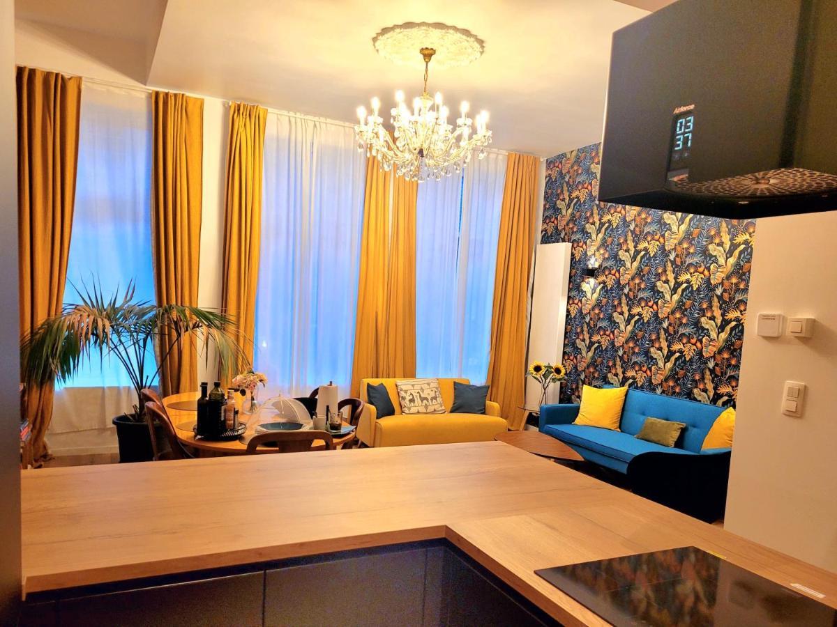Brand New Camelia Room With Private Bathroom Brussels Exterior photo