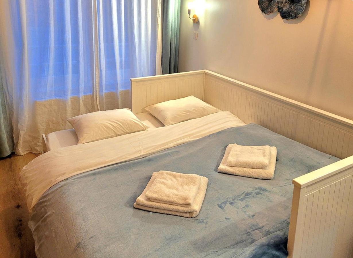 Brand New Camelia Room With Private Bathroom Brussels Exterior photo